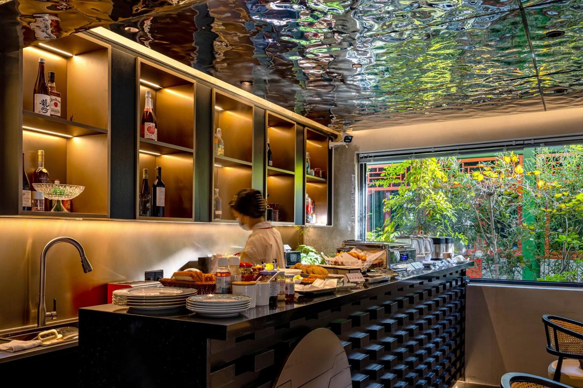 Beijing Xin Xiang Yayuan Wang Fu Jing Forbidden City Countyard Hotel&Free Laundry &Free Coffee &Paid Dumpling Experience Service Пекин Екстериор снимка